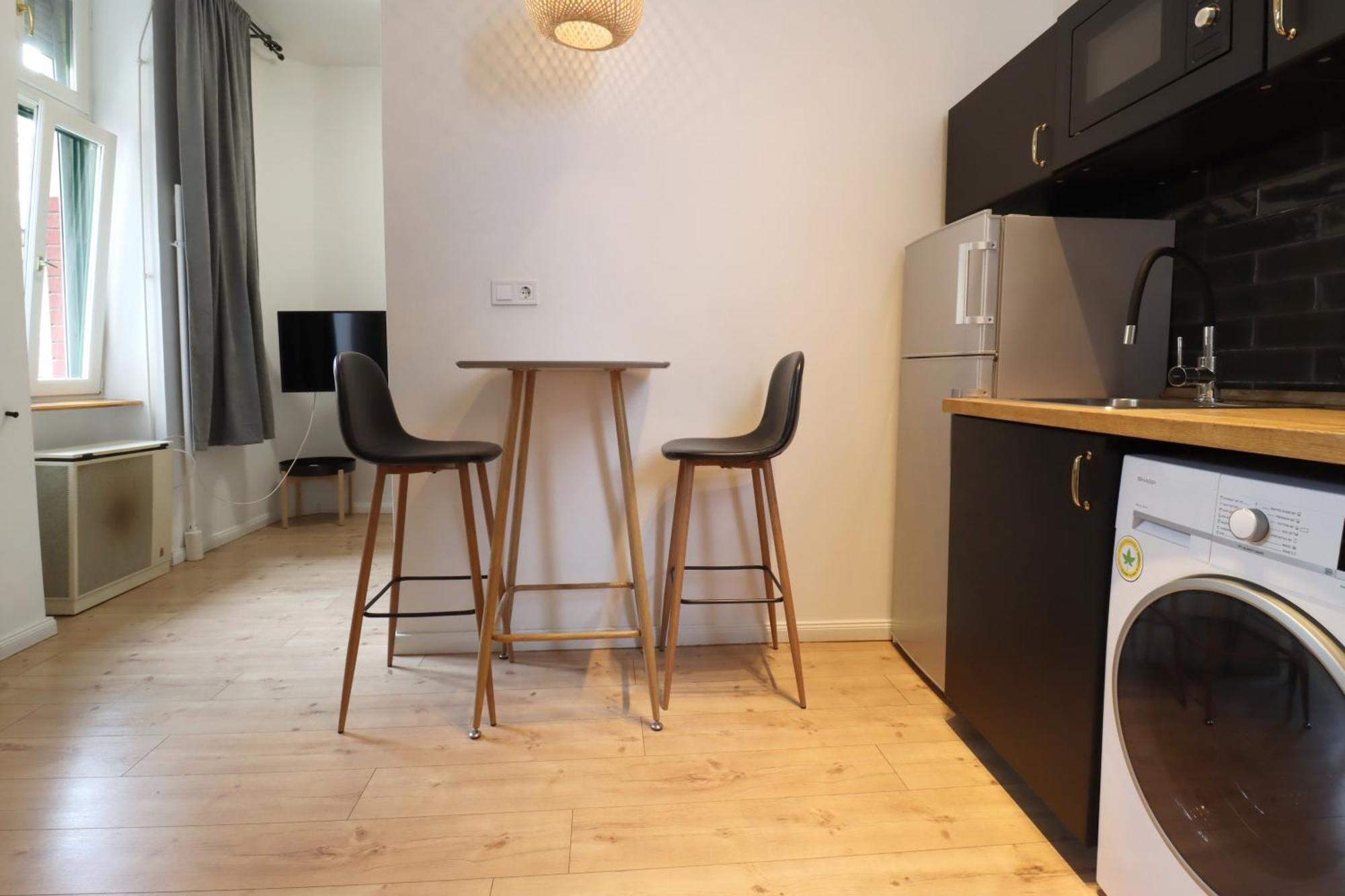 A13 Downtown Apartments With Parking บูดาเปสต์ ภายนอก รูปภาพ